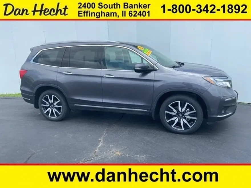 2022 Honda Pilot Touring photo 1