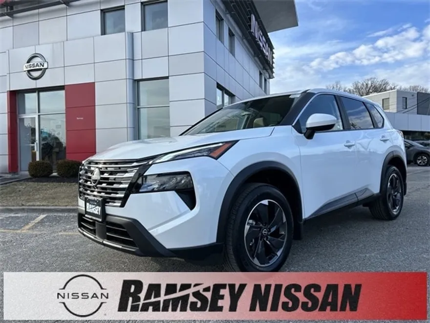 2025 Nissan Rogue SV photo 1