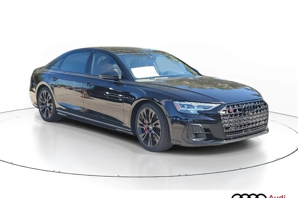 2025 Audi S8 4.0T photo 1