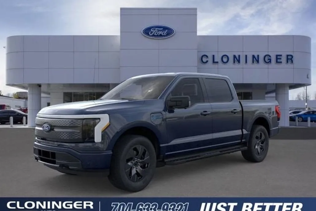 2025 Ford F-150 Lightning photo 1