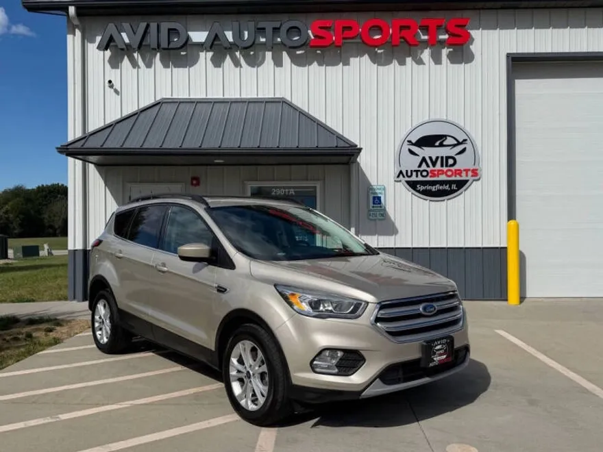 2018 Ford Escape SEL photo 1
