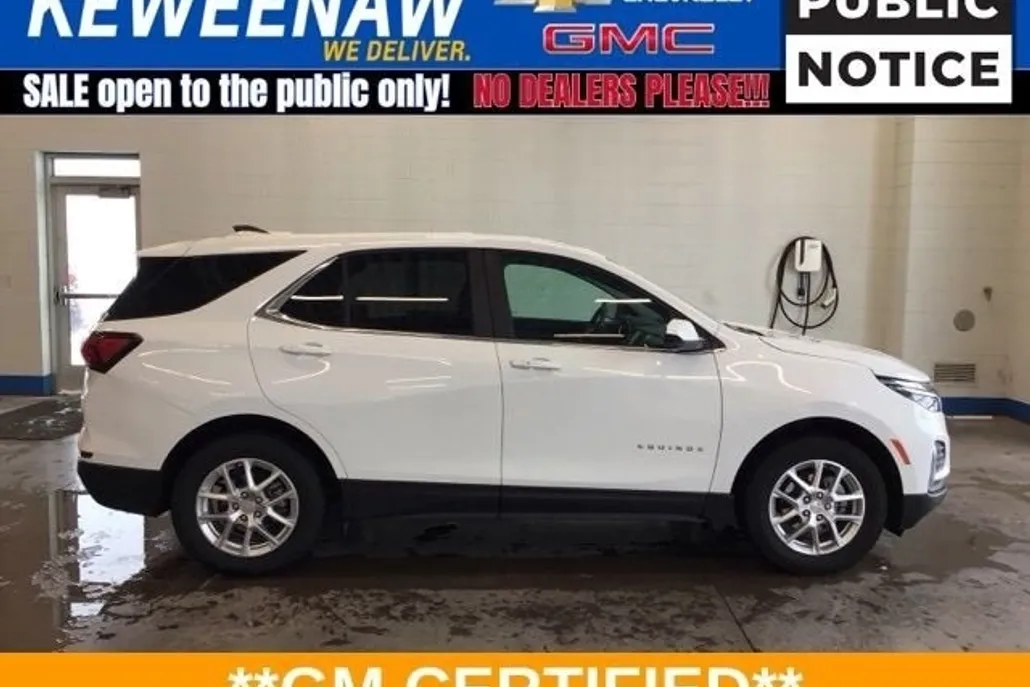 2024 Chevrolet Equinox LT photo 1