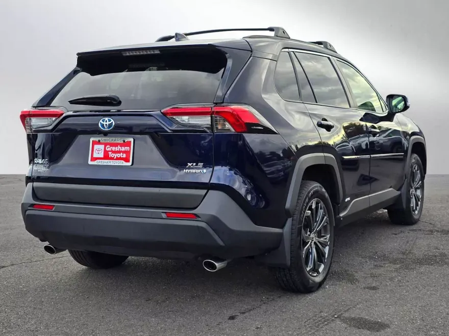 2023 Toyota RAV4 Hybrid XLE Premium photo 1