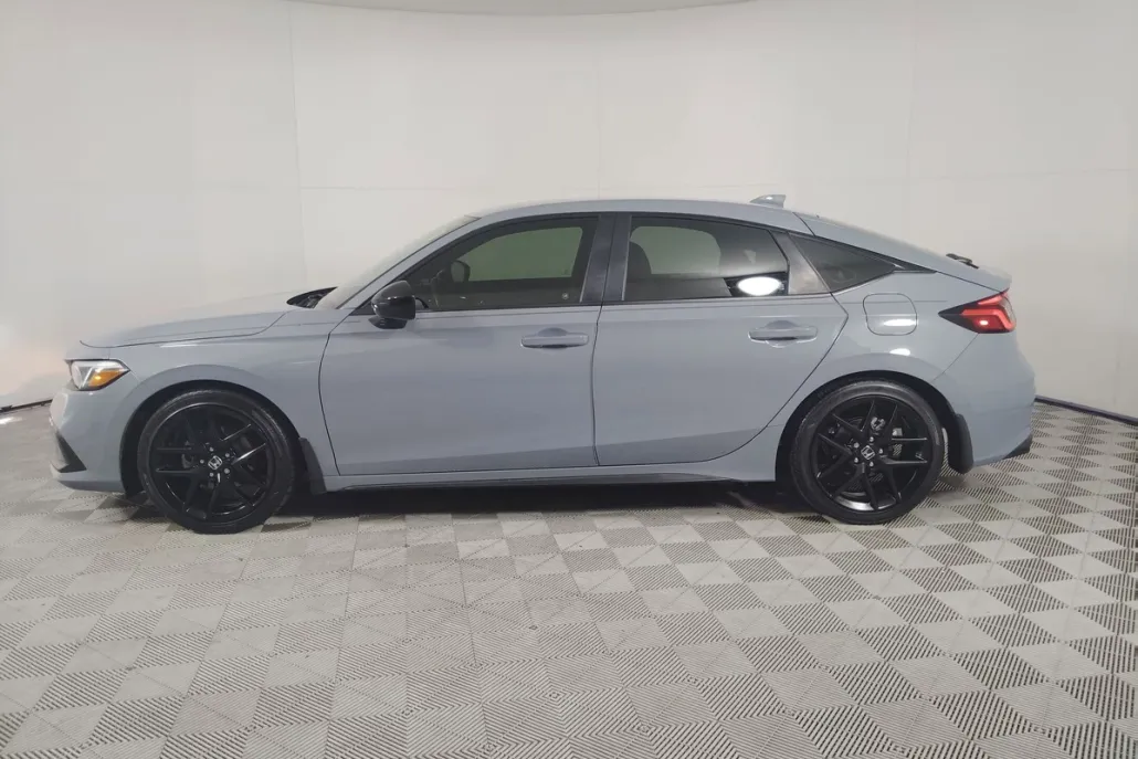 2022 Honda Civic Sport Hatchback photo 1