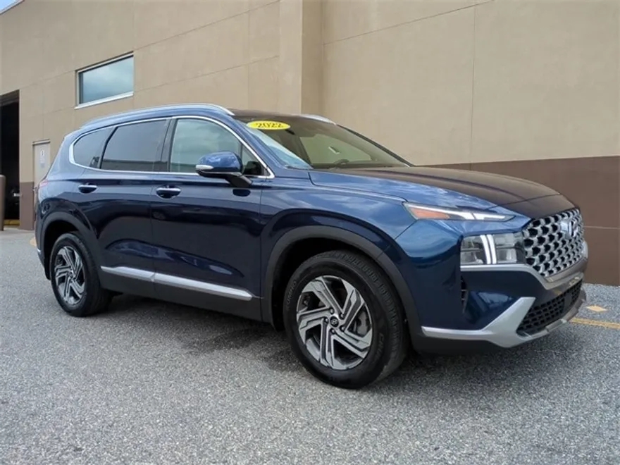 2022 Hyundai Santa Fe SEL photo 1