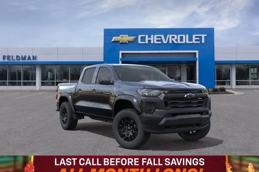 2026 Chevrolet Colorado Trail Boss photo 1