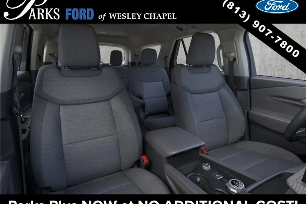 2025 Ford Explorer photo 1