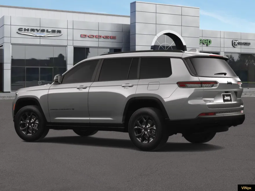 2025 Jeep Grand Cherokee Laredo photo 4