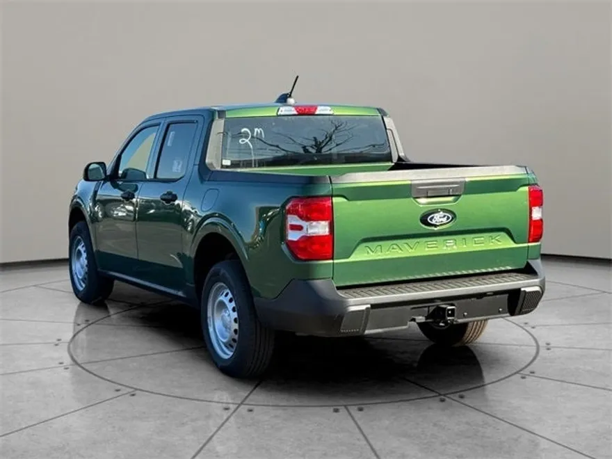 2025 Ford Maverick XL photo 1