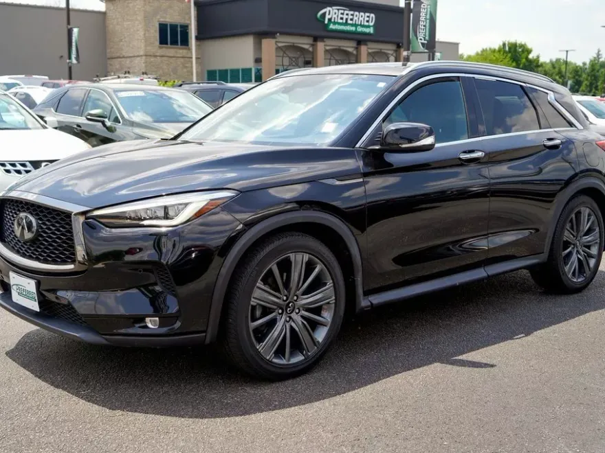 2020 Infiniti QX50 Essential photo 1