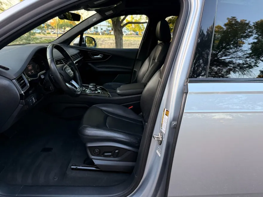 2018 Audi Q7 3.0T Premium photo 1