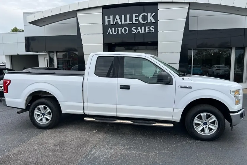 2015 Ford F-150 XL photo 1