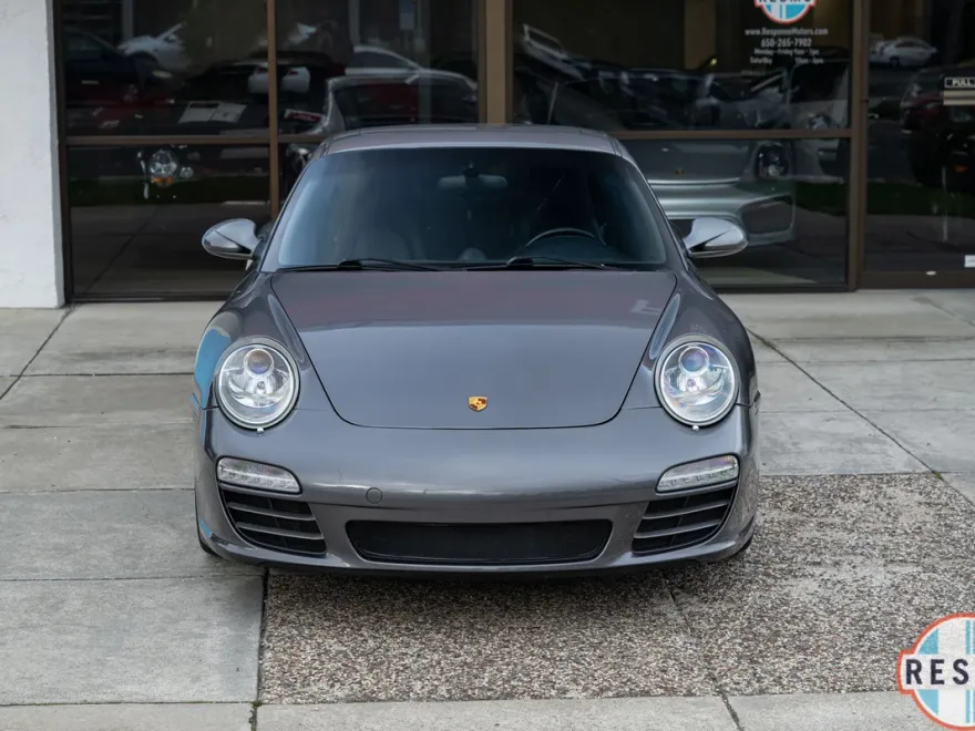2009 Porsche 911 4S Coupe photo 2