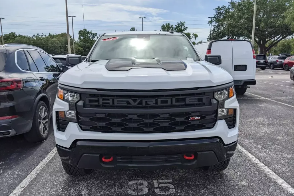 2024 Chevrolet Silverado 1500 Custom Trail Boss photo 1