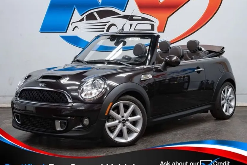 2015 Mini Cooper Convertible S photo 1