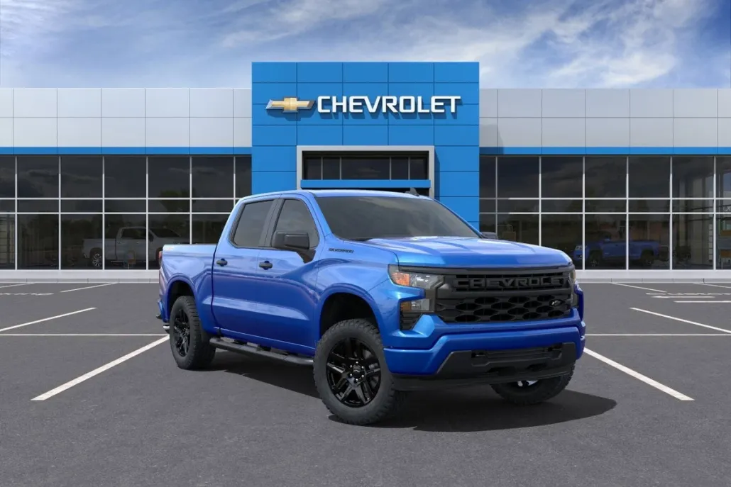 2025 Chevrolet Silverado 1500 Custom photo 1