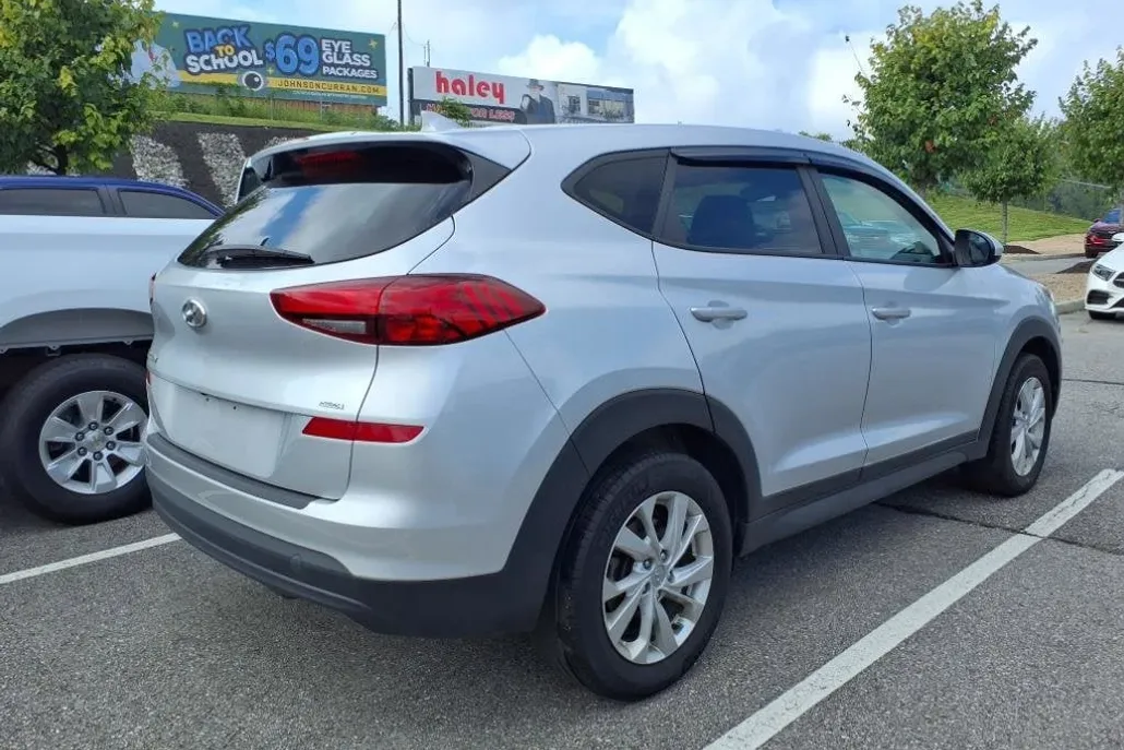 2019 Hyundai Tucson SE photo 1