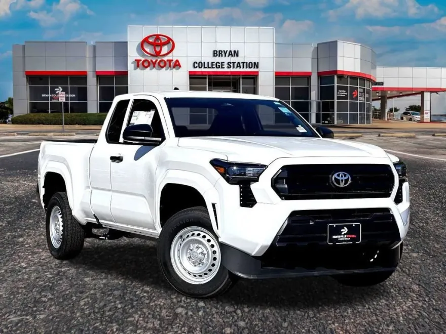 2025 Toyota Tacoma SR XtraCab photo 1