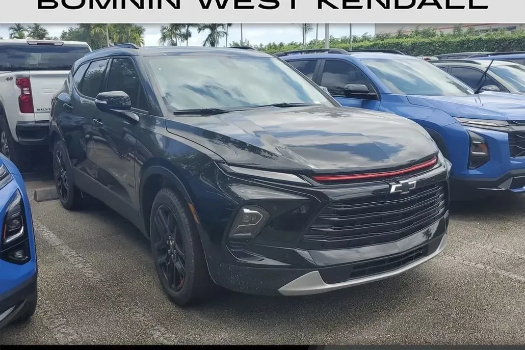 2025 Chevrolet Blazer 3LT photo 1
