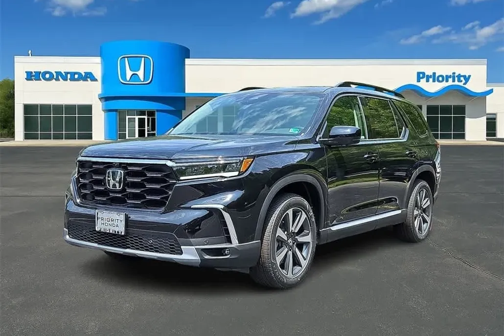 2025 Honda Pilot Elite photo 1