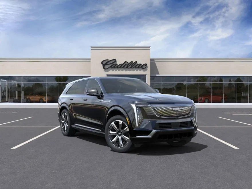 2025 Cadillac Escalade IQ Luxury photo 1