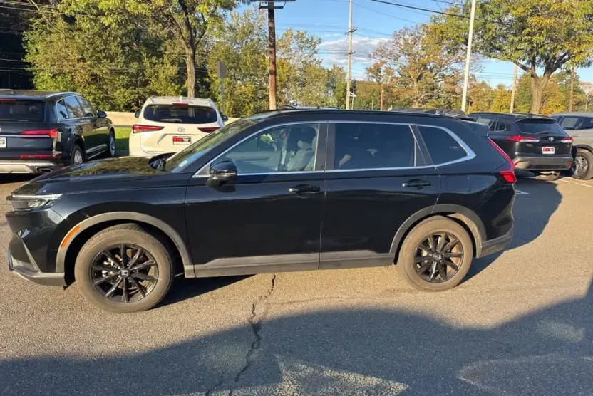 2024 Honda CR-V Hybrid Sport photo 1