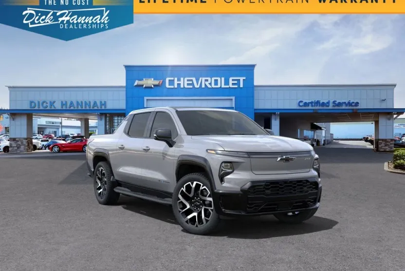 2025 Chevrolet Silverado EV RST photo 1