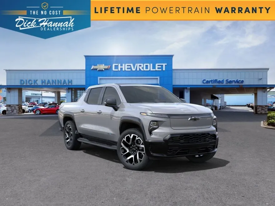 2025 Chevrolet Silverado EV RST photo 1