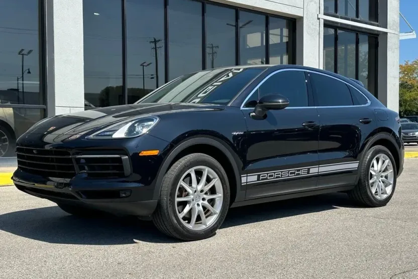 2022 Porsche Cayenne E-Hybrid Coupe Base photo 1