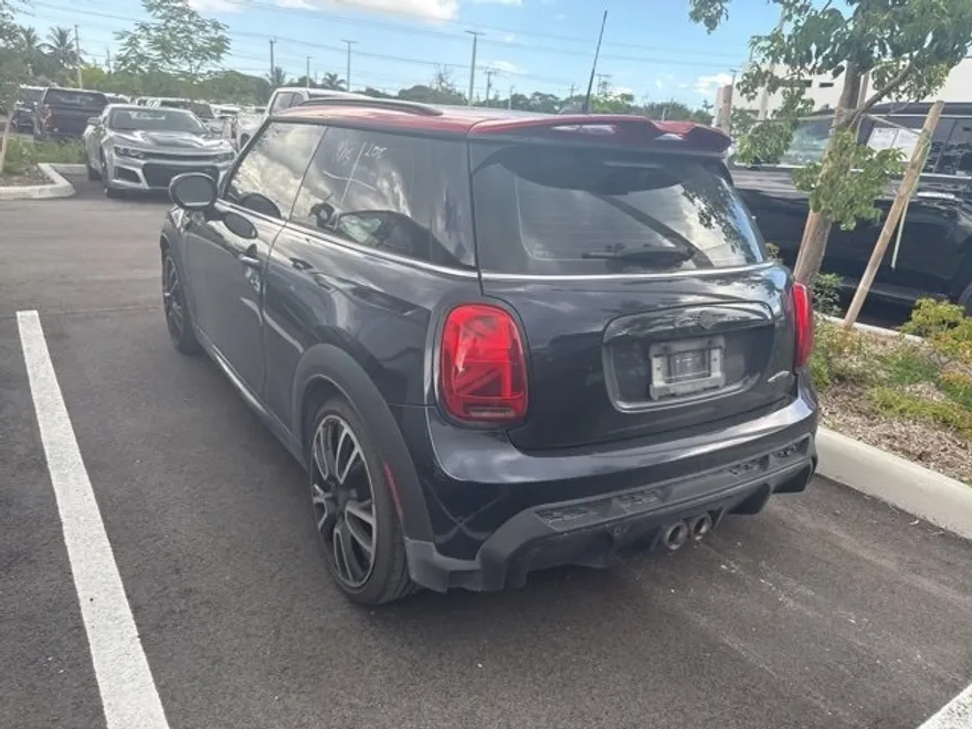 2024 Mini Cooper 2 Door Hardtop photo 1