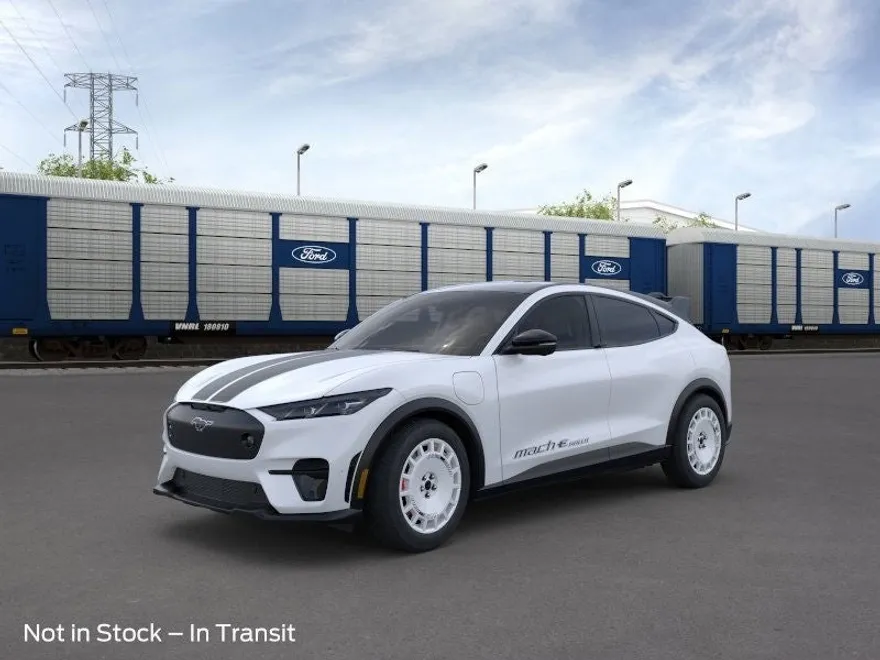 2025 Ford Mustang Mach-E GT photo 1
