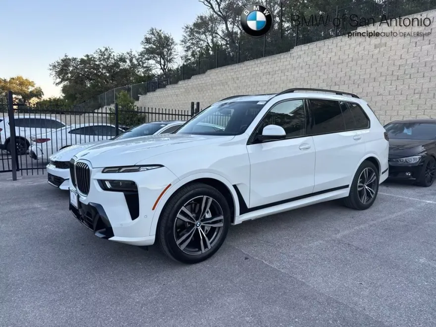 2023 Bmw X7 xDrive40i photo 1