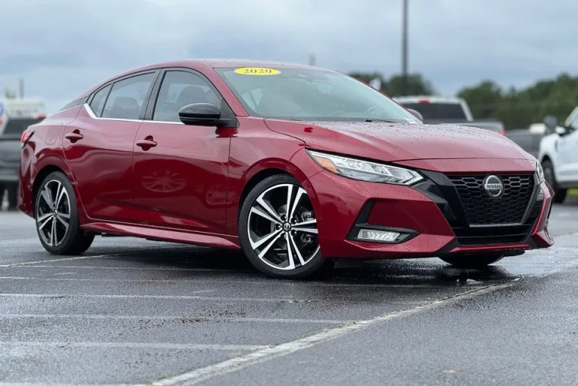 2020 Nissan Sentra SR photo 1