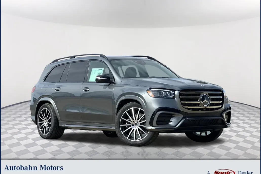 2025 Mercedes Benz GLS 450 4MATIC photo 1