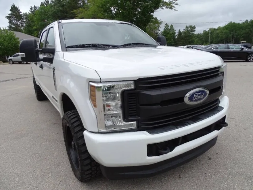 2019 Ford F-250 XL photo 1