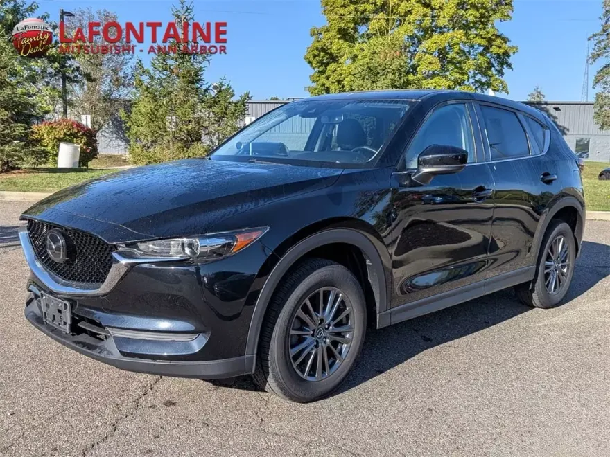 2019 Mazda CX-5 Touring photo 1