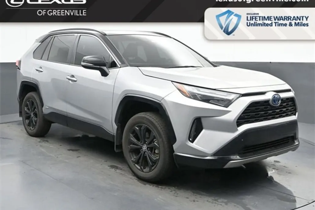 2024 Toyota RAV4 Hybrid XSE photo 1