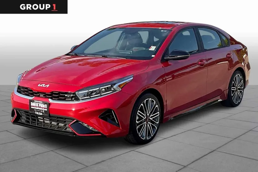 2023 Kia Forte GT photo 1