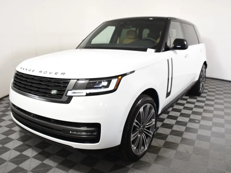 2025 Land Rover Range Rover SE photo 1