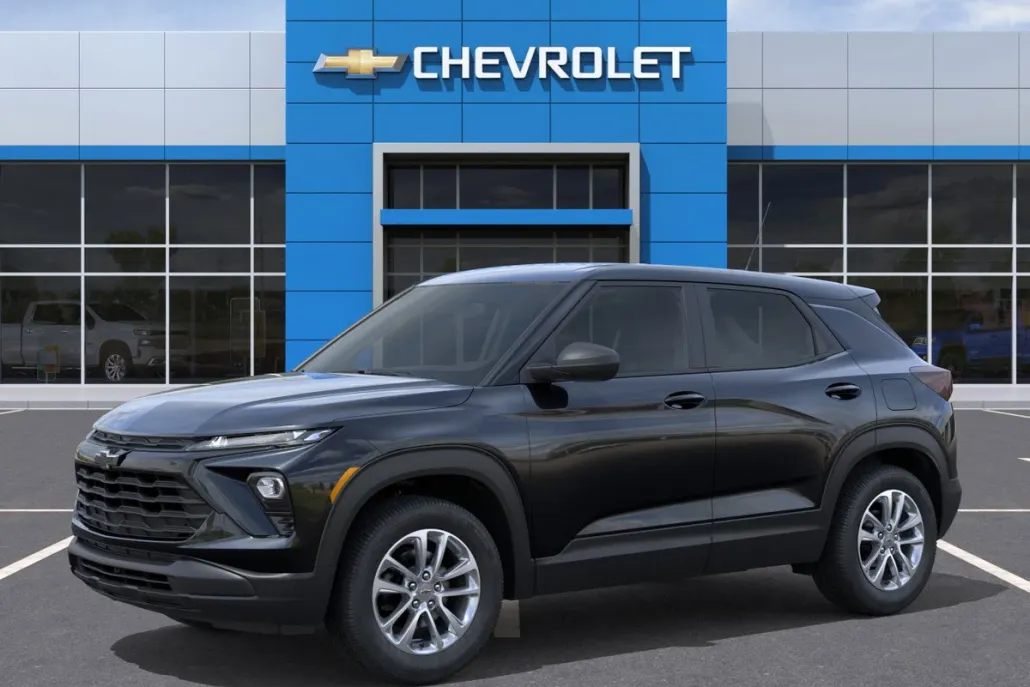 2025 Chevrolet Trailblazer LS photo 1