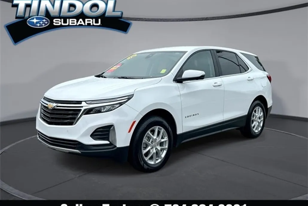 2024 Chevrolet Equinox LT photo 1