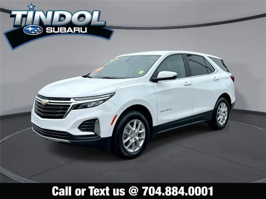 2024 Chevrolet Equinox LT photo 1