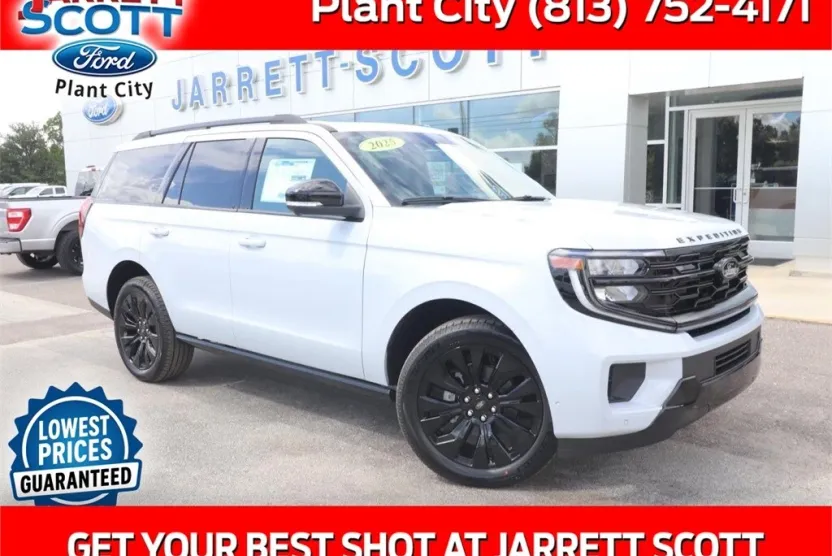 2025 Ford Expedition Platinum photo 1