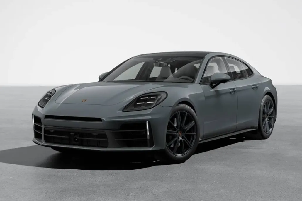 2026 Porsche Panamera 4 photo 1