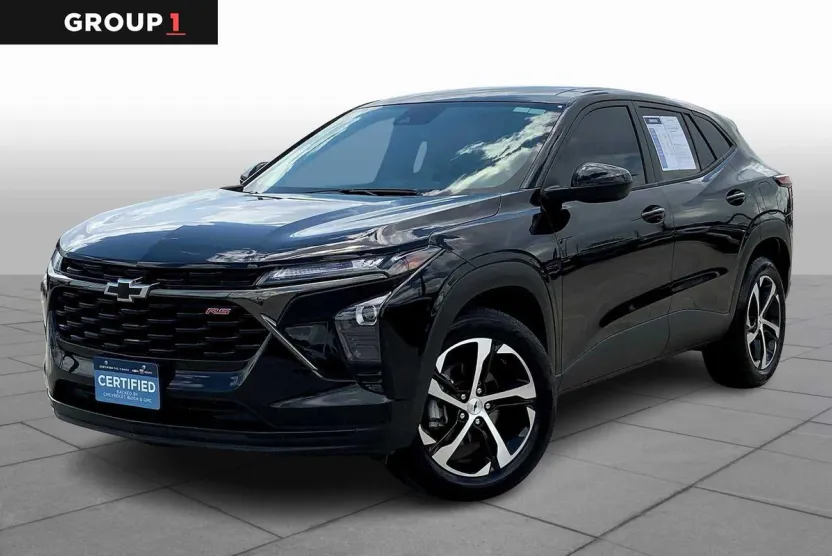 2024 Chevrolet Trax photo 1