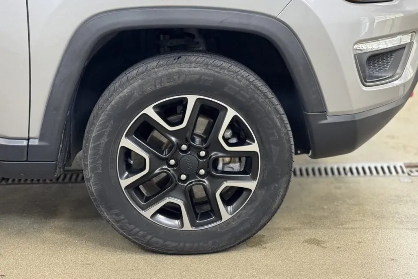 2019 Jeep Compass Trailhawk photo 1