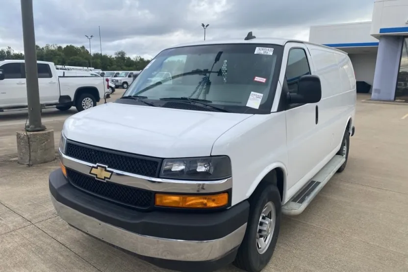 2023 Chevrolet Express Cargo 2500 Van photo 1