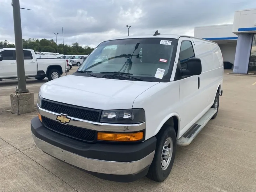 2023 Chevrolet Express Cargo 2500 Van photo 1