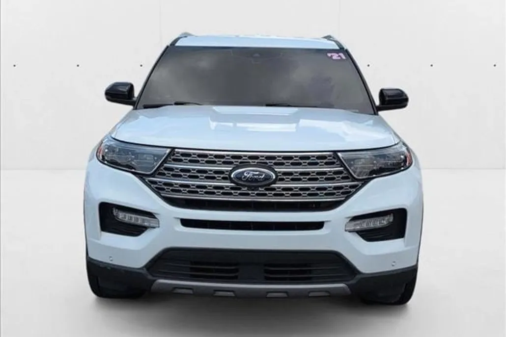 2021 Ford Explorer Limited Sport photo 1