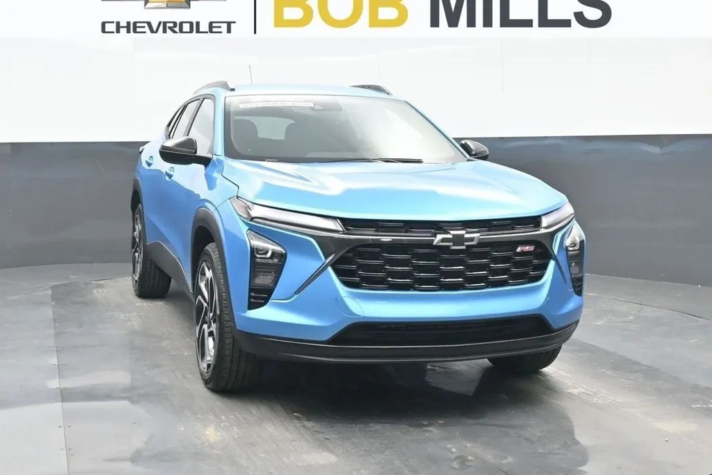 2025 Chevrolet Trax photo 1